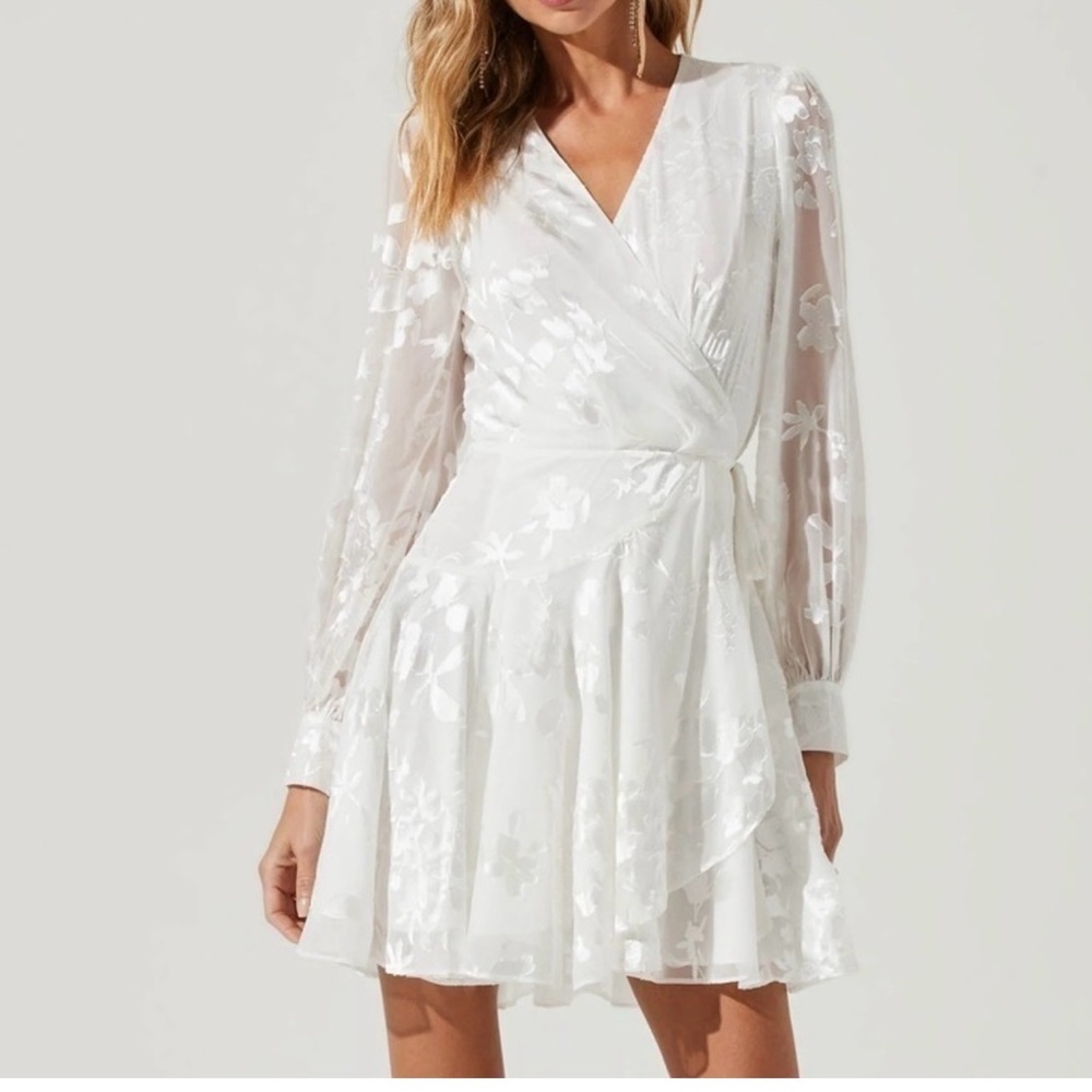 Astr White Floral Wrap Mini Dress